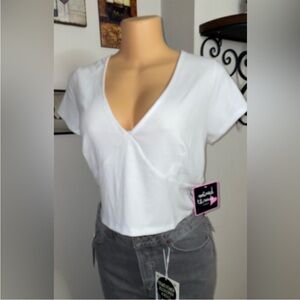 NWT tie white top short sleeve size XXL